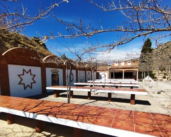 Cómo acampar en Relleu